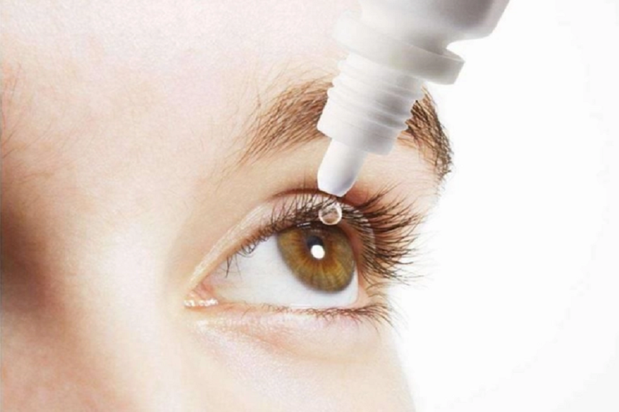 How to Use Eye Drop Bottle